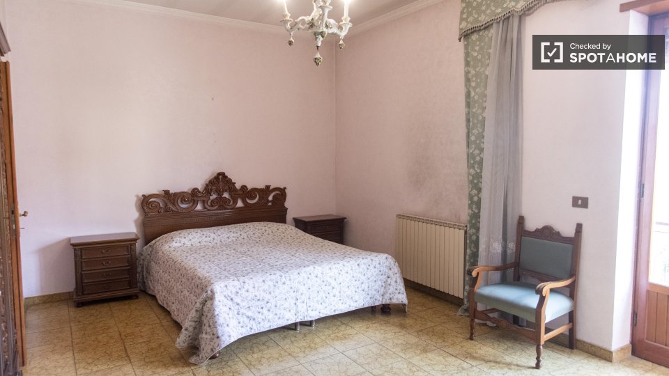 Double room Rome, 7 beds — photo 1