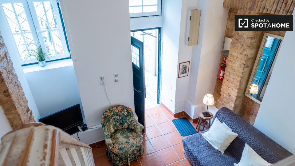Apartment mono Lisbon — photo 16