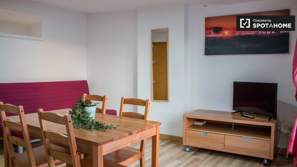 Apartment Barcelona, 1 bed, 55m² — photo 17