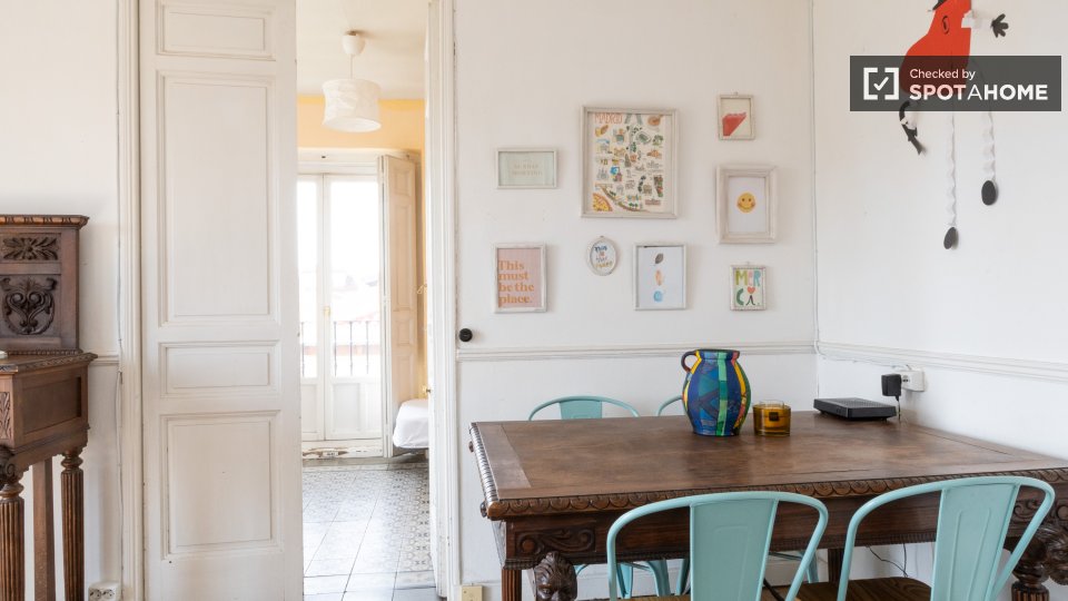 Double room Madrid, 4 beds — photo 18
