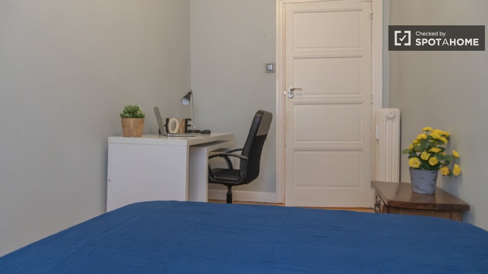 Double room Madrid, 9 beds — photo 8