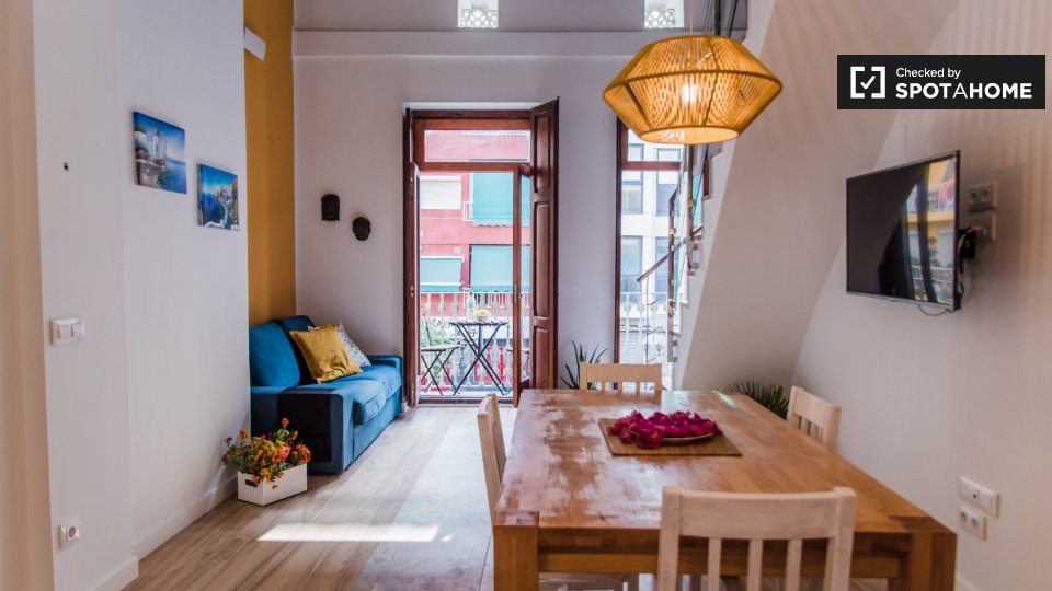 Apartment Valencia, 2 beds, 80m² — photo 1