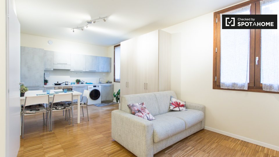 Apartment Milan, 1 bed, 50m² — photo 1