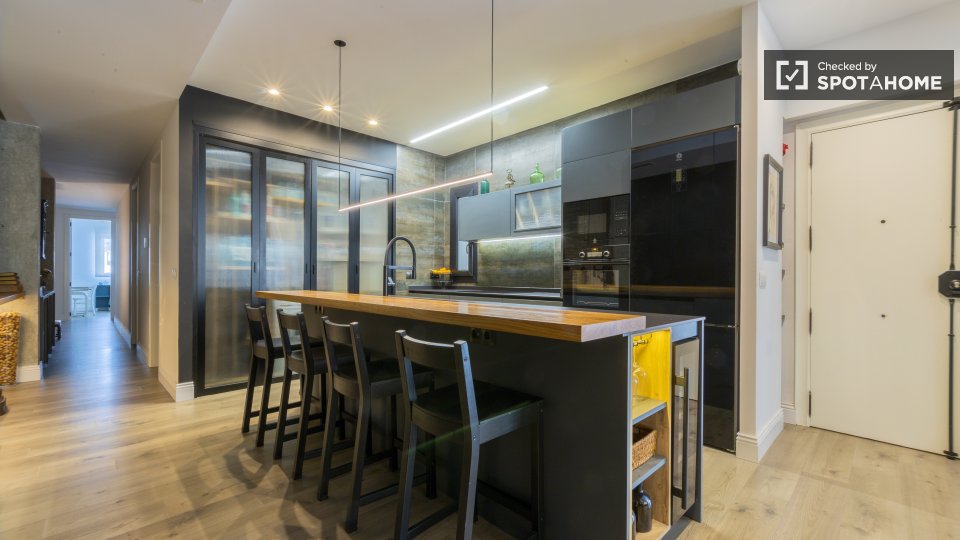 Apartment Valencia, 3 beds — photo 1