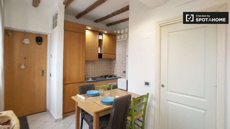 Apartment Milan, 1 bed, 50m² — photo 2