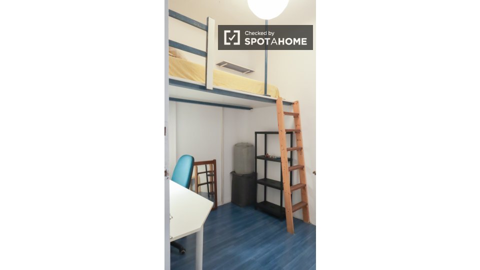 Double room Madrid, 10 beds — photo 11