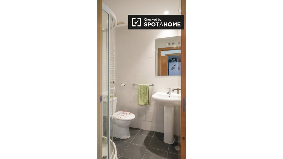 Chambre double Madrid, 3 chambres — photo 15