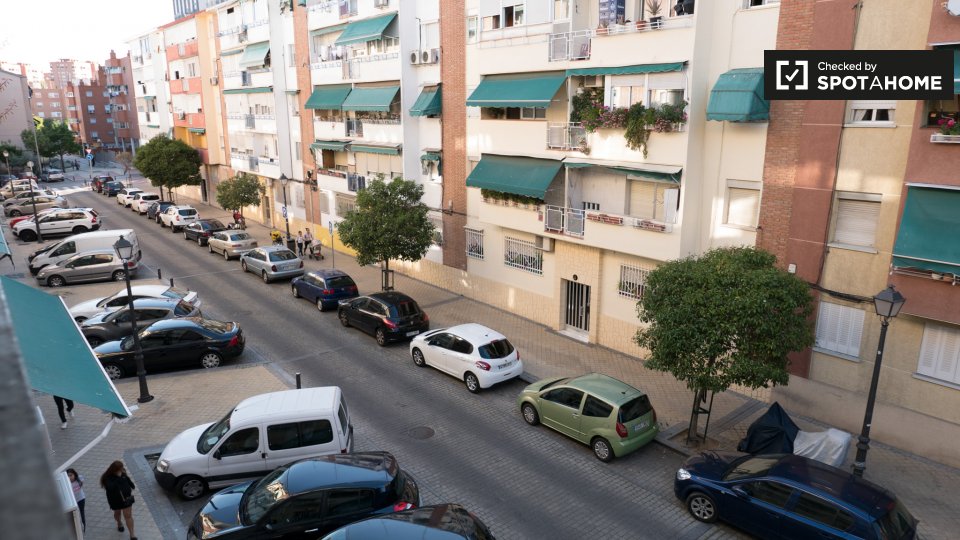 Double room Madrid, 2 beds, 55m² — photo 10