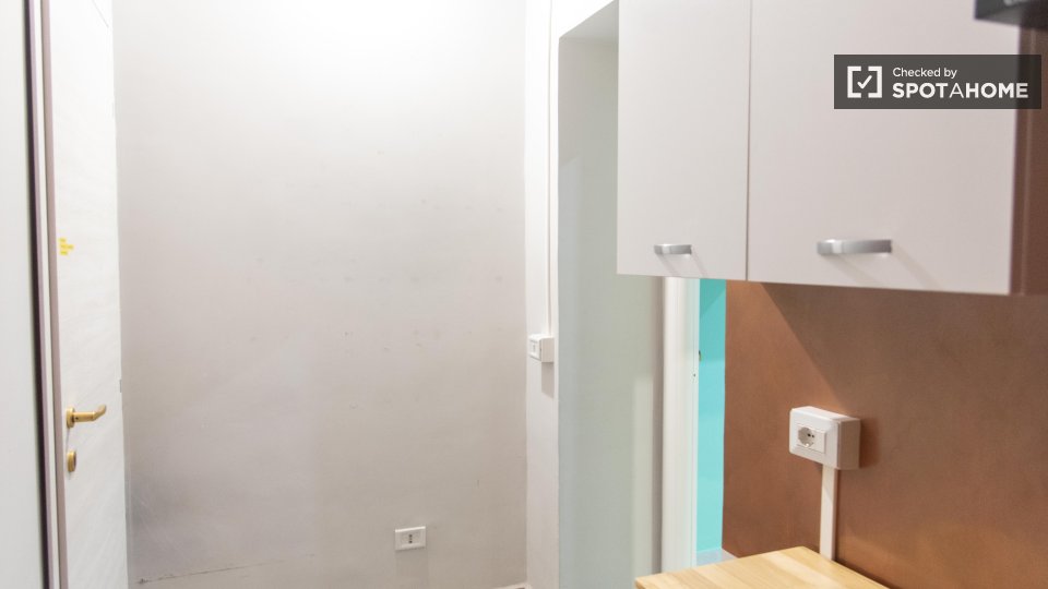 Double room Rome, 6 beds — photo 82