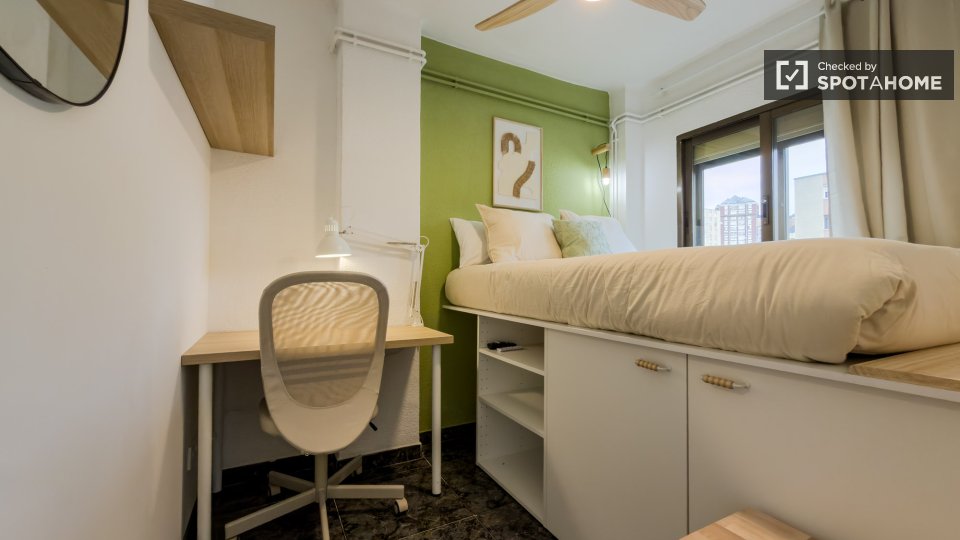 Double room Barcelona, 4 beds — photo 2