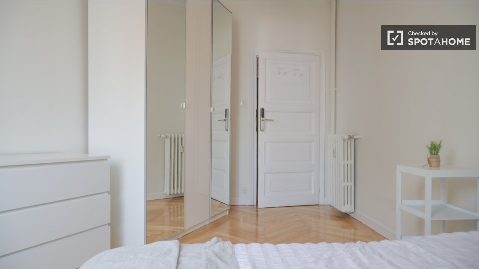 Double room Madrid, 6 beds — photo 6