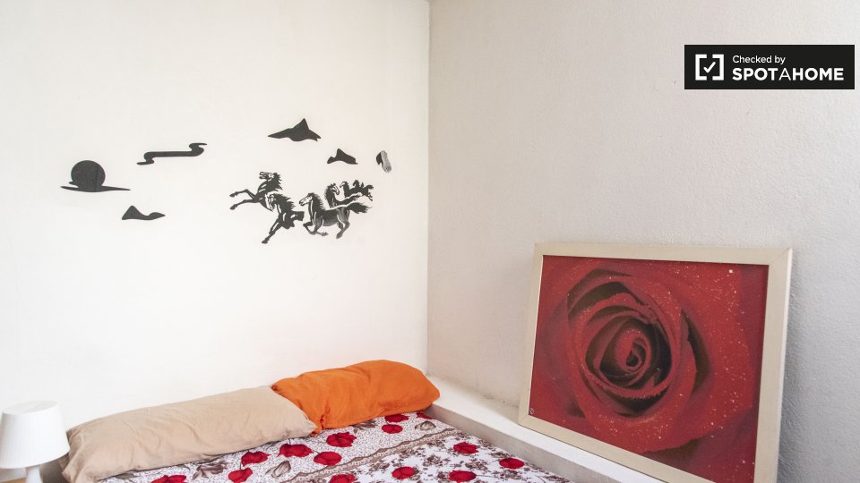 Double room Rome, 9 beds, 150m² — photo 10
