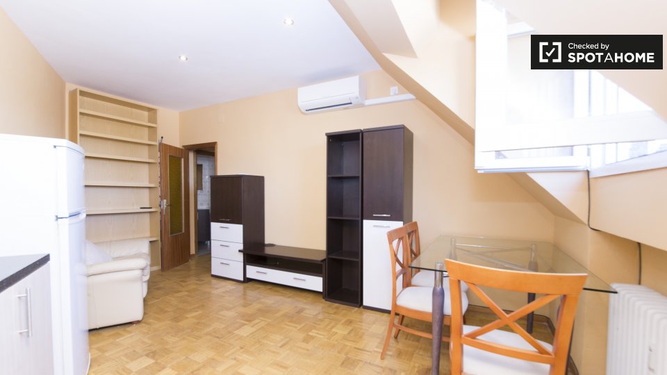 Apartment Madrid, 1 bed, 70m² — photo 5