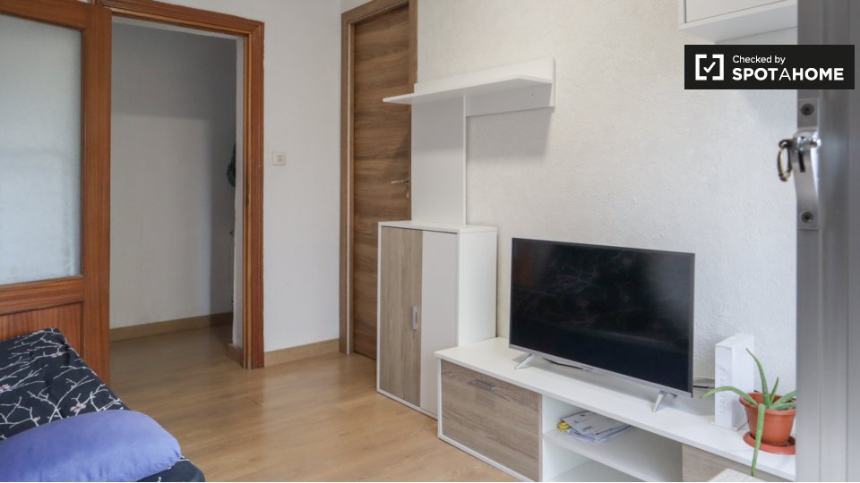Double room Madrid, 4 beds — photo 7
