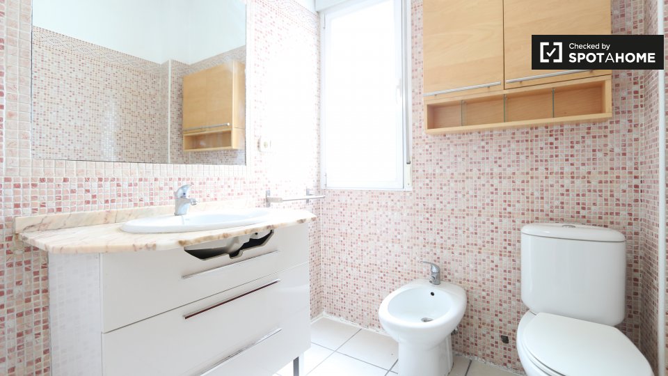 Apartment Madrid, 2 beds, 71m² — photo 12