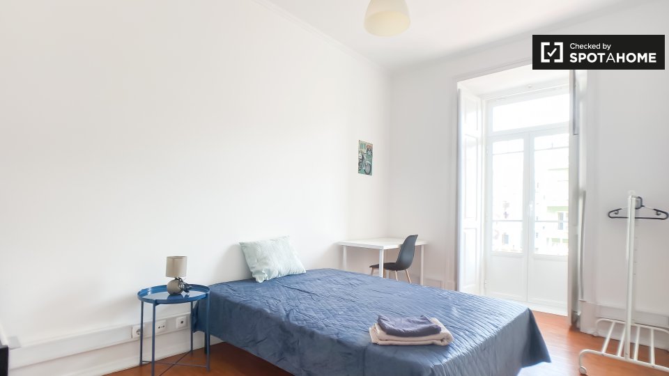 Double room Lisbon, 7 beds, 150m² — photo 14