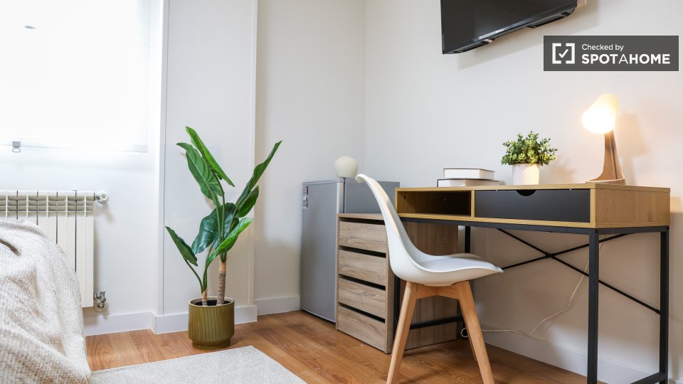 Habitación doble Madrid, 4 habitaciones — foto 40