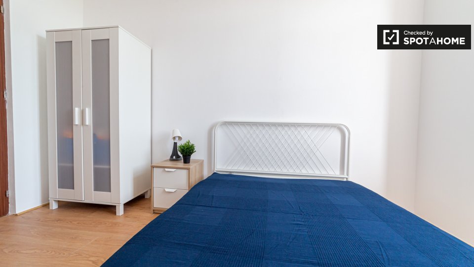 Double room Lisbon, 9 beds — photo 2