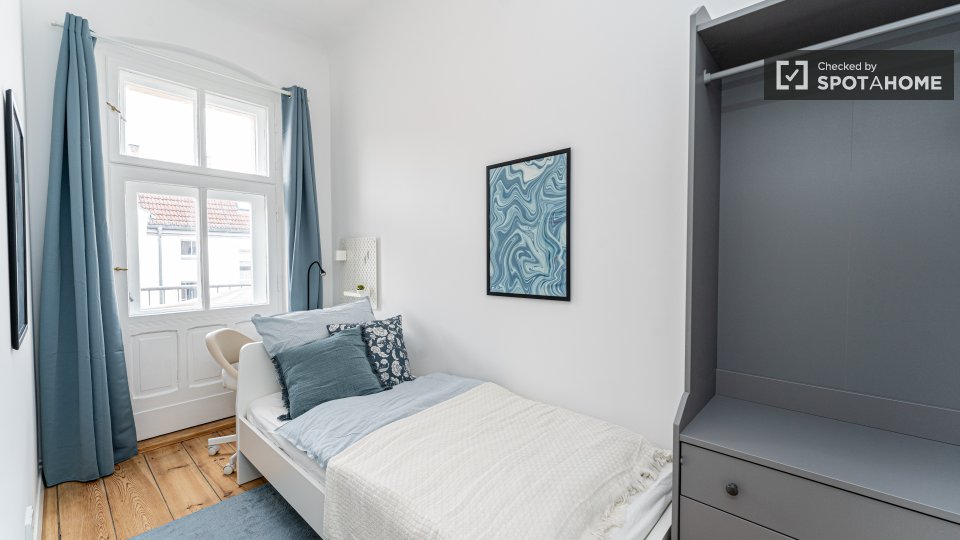 Double room Berlin, 5 beds, 79m² — photo 18