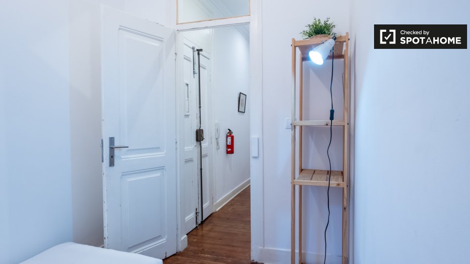Apartment Lisbon, 3 beds — photo 7