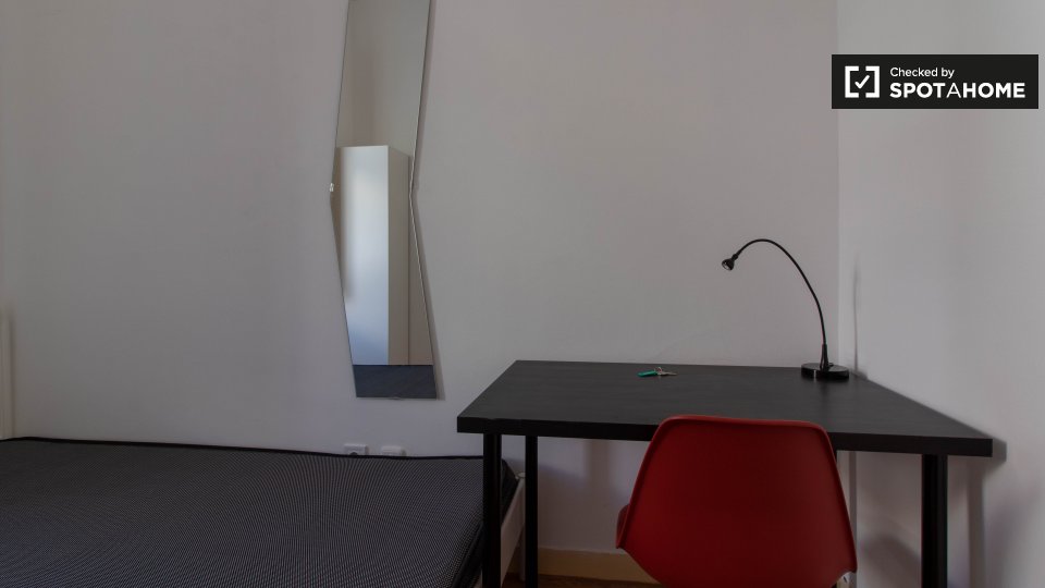 Double room Lisbon, 8 beds — photo 2