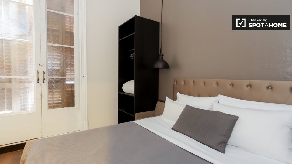 Apartment Barcelona, 2 beds — photo 17