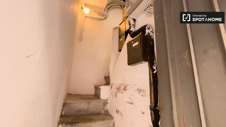 Apartment Barcelona, 1 bed, 40m² — photo 16