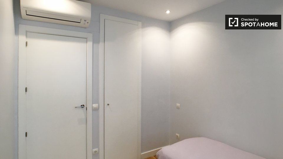Apartment Madrid, 2 beds, 73m² — photo 15