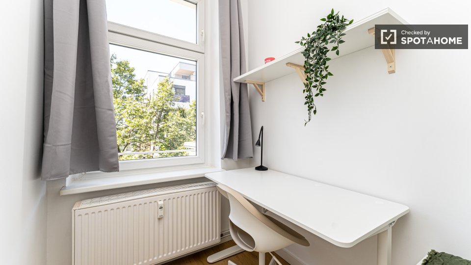 Double room Berlin, 4 beds, 57m² — photo 5