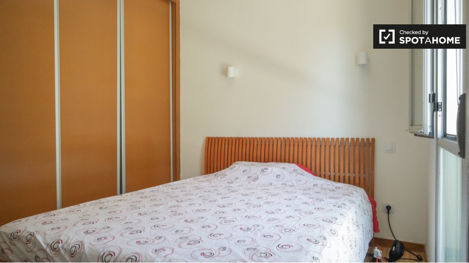 Chambre double Madrid, 3 chambres — photo 16