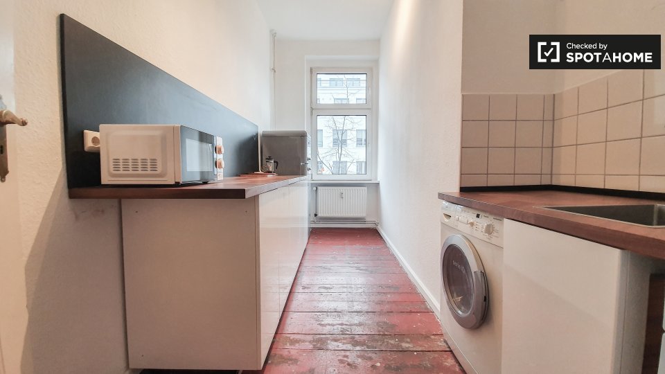 Double room Berlin, 3 beds — photo 6