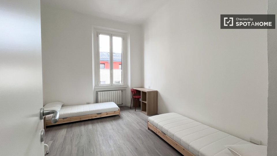 Double room Milan, 3 beds, 70m² — photo 42