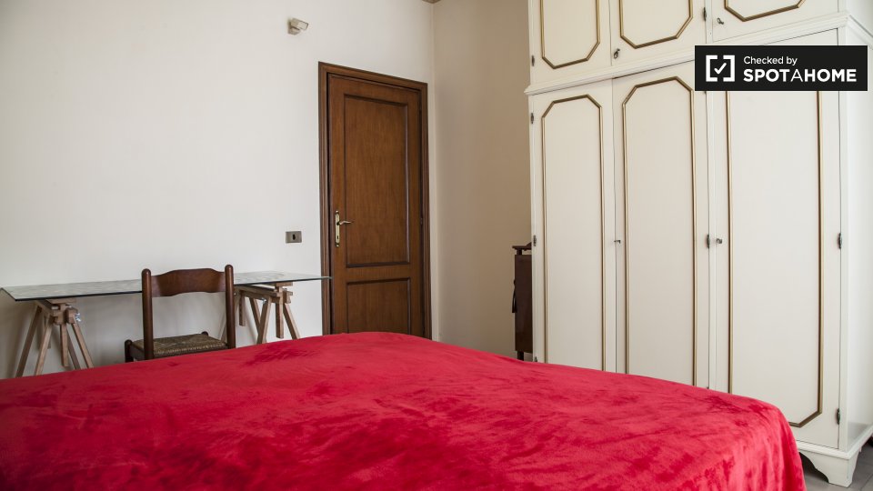 Double room Rome, 8 beds, 360m² — photo 2