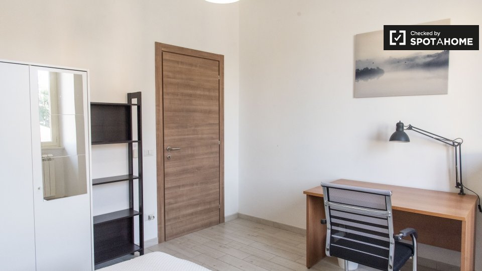 Double room Rome, 5 beds — photo 4