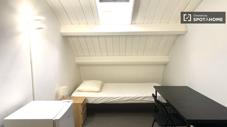 Double room Rome, 4 beds — photo 7