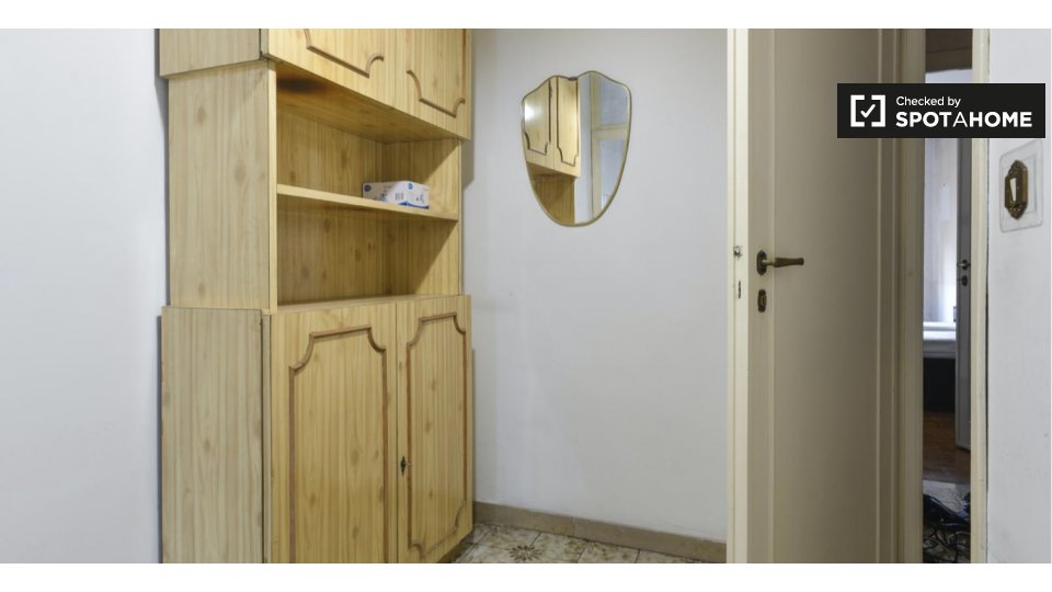 Double room Rome, 5 beds — photo 15