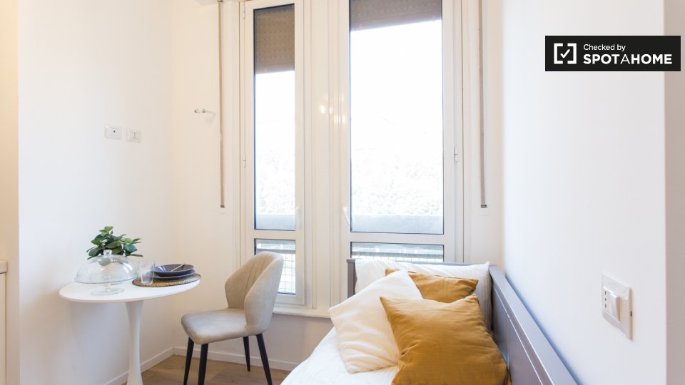 Apartment mono Milan, 28m² — photo 1