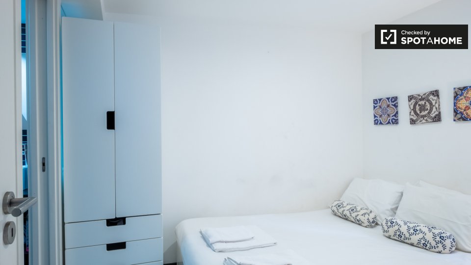 Apartment Lisbon, 1 bed — photo 16