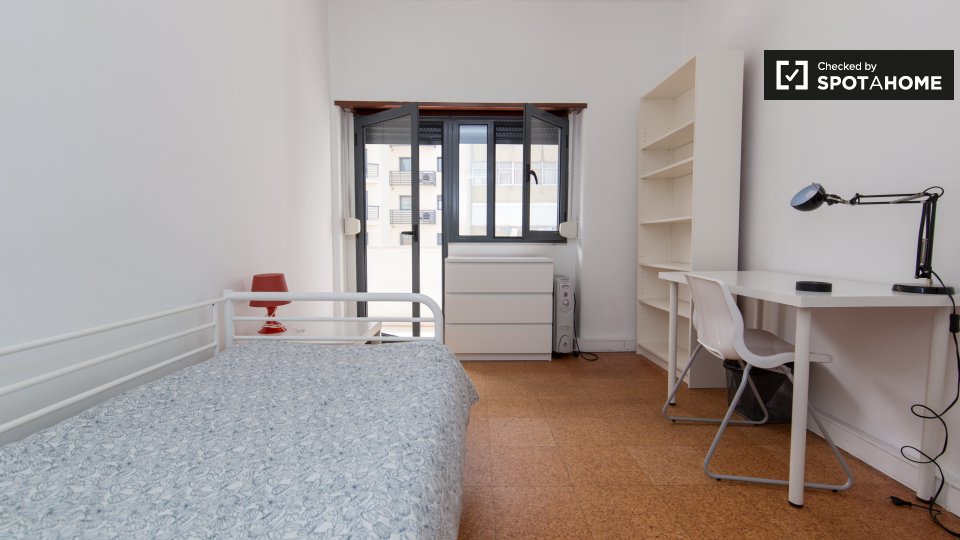 Apartment Lisbon, 1 bed — photo 1