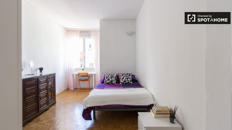Double room Madrid, 9 beds — photo 1