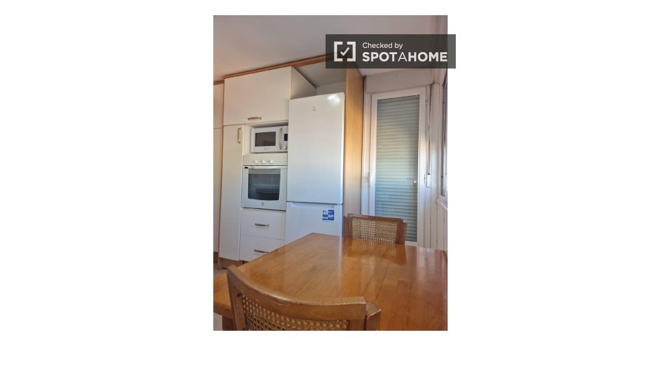 Apartment Madrid, 2 beds, 90m² — photo 16