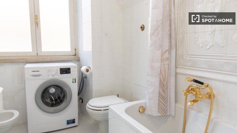 Apartment Rome, 1 bed — photo 19