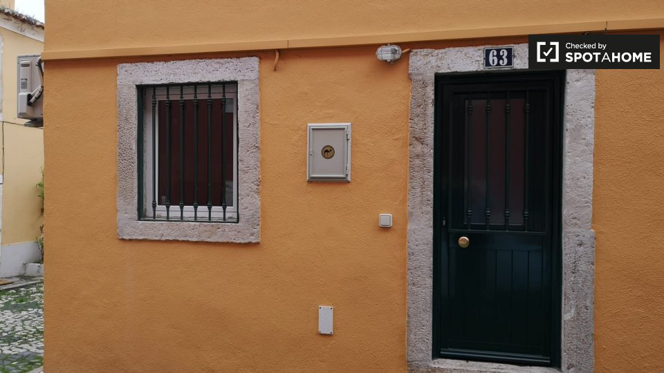 Apartment mono Lisbon — photo 3