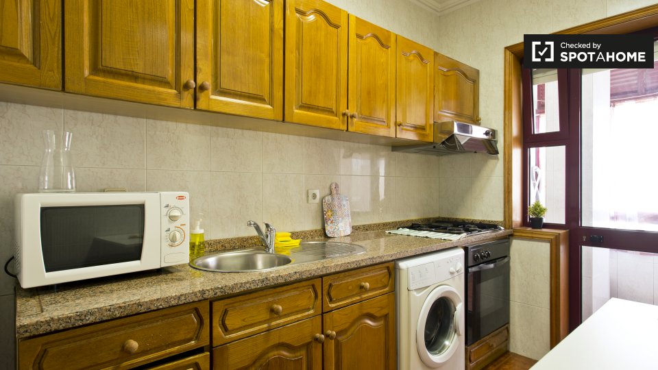 Apartment Porto, 2 beds, 100m² — photo 8