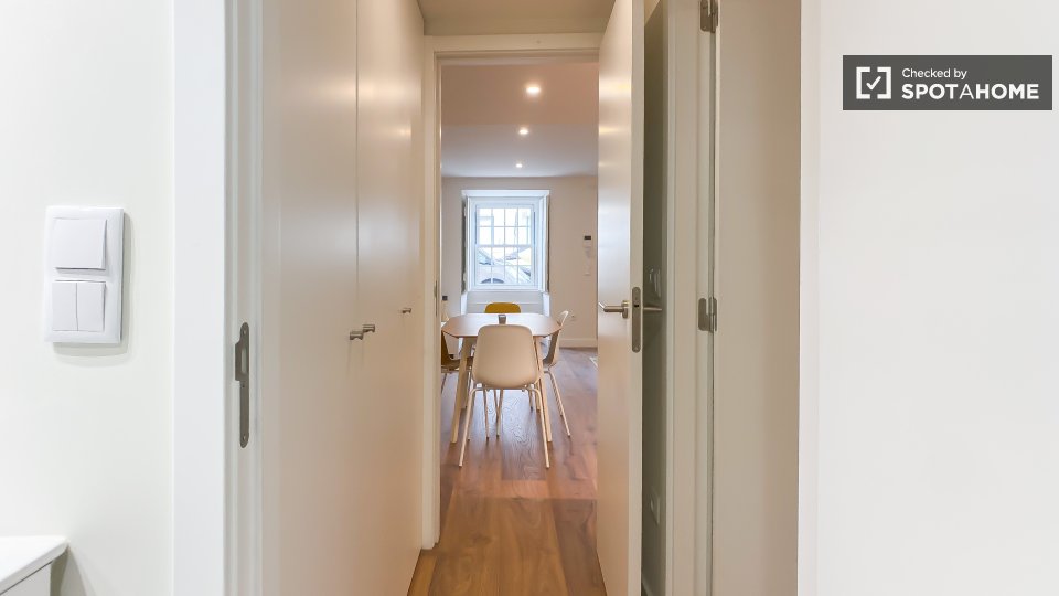 Apartment Lisbon, 1 bed, 50m² — photo 1