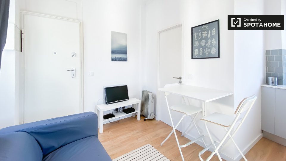 Apartment mono Lisbon — photo 1