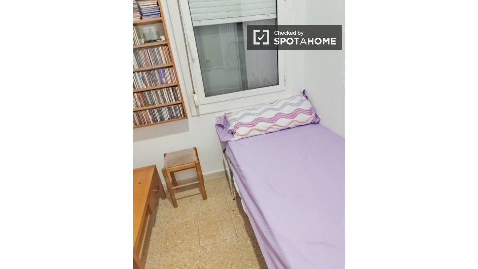 Stanza in affitto in appartamento condiviso, El Carmel, Barcellona - in Barcelona
