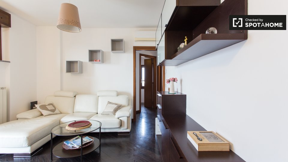 Apartment Milan, 1 bed, 100m² — photo 3