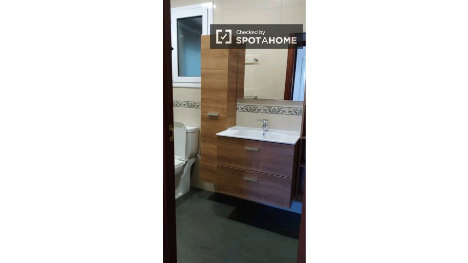 Double room Barcelona, 4 beds — photo 8