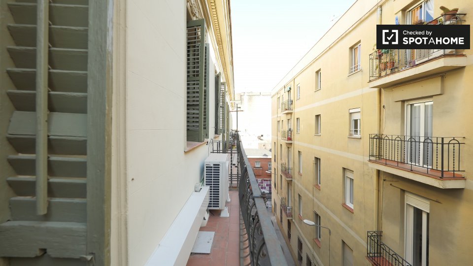 Apartment Barcelona, 1 bed — photo 11